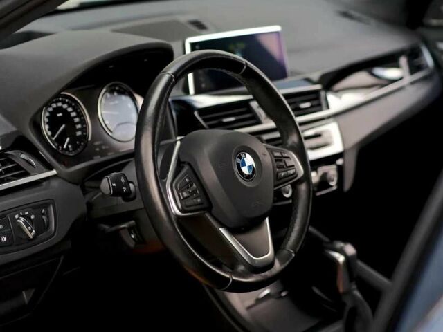 Синий БМВ Х1, объемом двигателя 2 л и пробегом 62 тыс. км за 10200 $, фото 5 на Automoto.ua