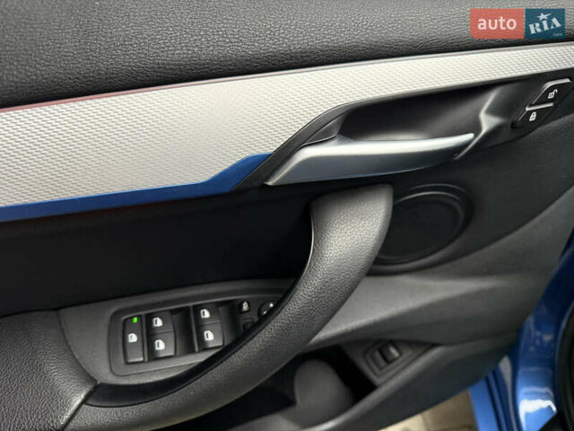 Синий БМВ Х1, объемом двигателя 2 л и пробегом 79 тыс. км за 25000 $, фото 23 на Automoto.ua