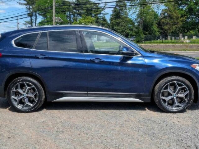 Синий БМВ Х1, объемом двигателя 2 л и пробегом 30 тыс. км за 6500 $, фото 6 на Automoto.ua