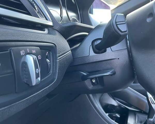 Синій БМВ Х1, об'ємом двигуна 2 л та пробігом 60 тис. км за 24900 $, фото 25 на Automoto.ua