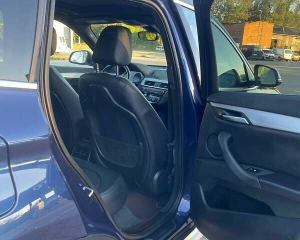 Синій БМВ Х1, об'ємом двигуна 2 л та пробігом 60 тис. км за 24900 $, фото 32 на Automoto.ua