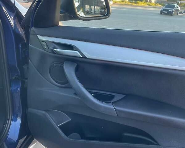 Синій БМВ Х1, об'ємом двигуна 2 л та пробігом 60 тис. км за 24900 $, фото 31 на Automoto.ua