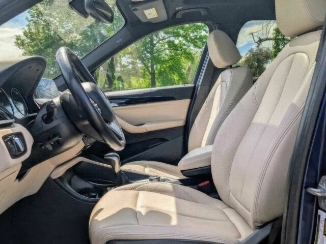 Синий БМВ Х1, объемом двигателя 2 л и пробегом 30 тыс. км за 6500 $, фото 10 на Automoto.ua