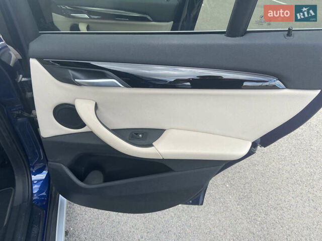 Синий БМВ Х1, объемом двигателя 2 л и пробегом 105 тыс. км за 22700 $, фото 30 на Automoto.ua