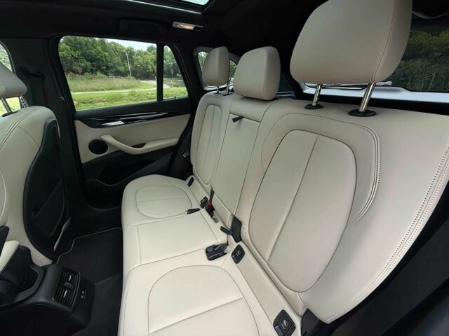 Синий БМВ Х1, объемом двигателя 2 л и пробегом 46 тыс. км за 14500 $, фото 16 на Automoto.ua