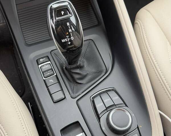 Синий БМВ Х1, объемом двигателя 1.5 л и пробегом 52 тыс. км за 29900 $, фото 5 на Automoto.ua