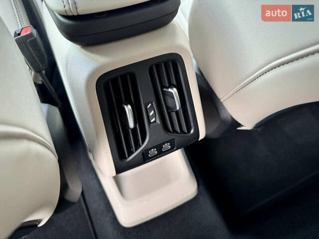 Синий БМВ Х1, объемом двигателя 1.5 л и пробегом 22 тыс. км за 43100 $, фото 31 на Automoto.ua