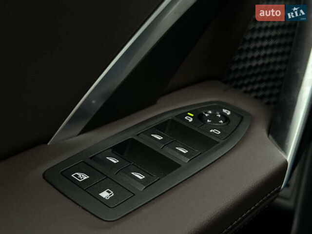 Зелений БМВ Х1, об'ємом двигуна 1.5 л та пробігом 13 тис. км за 55000 $, фото 29 на Automoto.ua