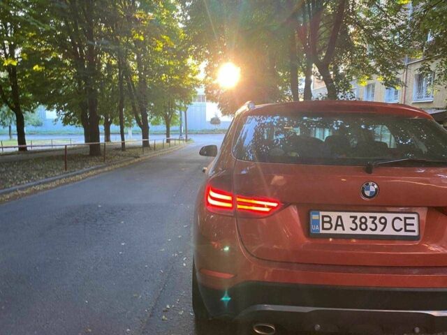 Оранжевый БМВ Х1, объемом двигателя 2 л и пробегом 236 тыс. км за 14000 $, фото 4 на Automoto.ua