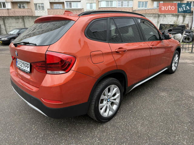 Помаранчевий БМВ Х1, об'ємом двигуна 2 л та пробігом 163 тис. км за 10400 $, фото 4 на Automoto.ua