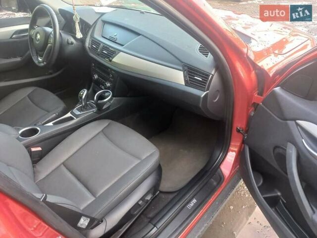 Оранжевый БМВ Х1, объемом двигателя 2 л и пробегом 183 тыс. км за 10500 $, фото 14 на Automoto.ua