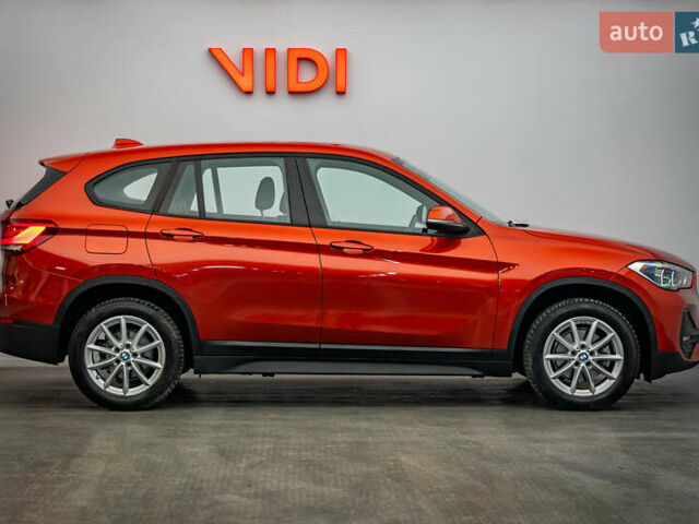 Оранжевый БМВ Х1, объемом двигателя 1.5 л и пробегом 70 тыс. км за 27324 $, фото 3 на Automoto.ua