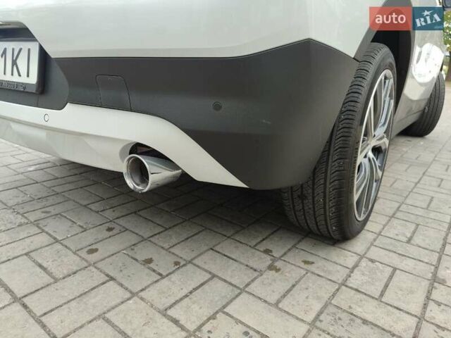 Белый БМВ X2, объемом двигателя 2 л и пробегом 50 тыс. км за 23400 $, фото 42 на Automoto.ua