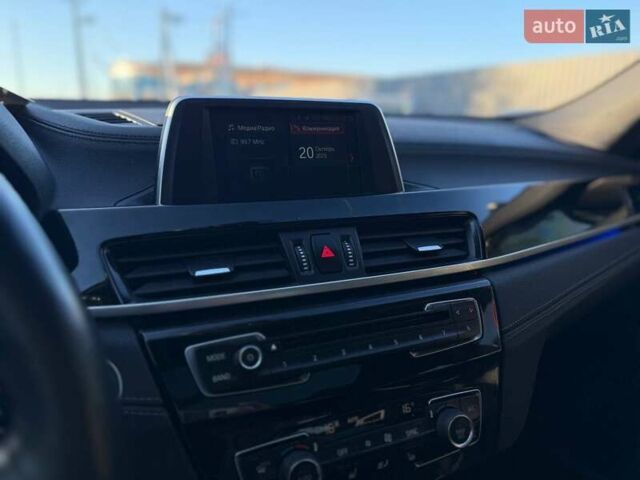 Білий БМВ X2, об'ємом двигуна 2 л та пробігом 137 тис. км за 23500 $, фото 11 на Automoto.ua