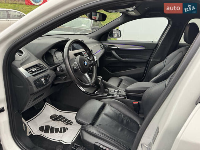 Белый БМВ X2, объемом двигателя 2 л и пробегом 122 тыс. км за 19980 $, фото 21 на Automoto.ua
