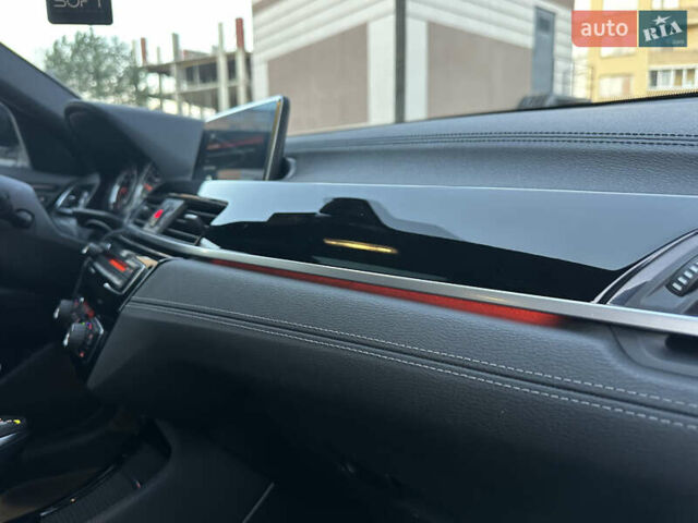 Белый БМВ X2, объемом двигателя 2 л и пробегом 128 тыс. км за 21700 $, фото 16 на Automoto.ua