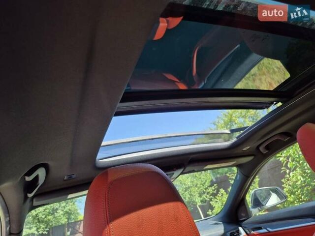 Белый БМВ X2, объемом двигателя 2 л и пробегом 186 тыс. км за 21900 $, фото 12 на Automoto.ua