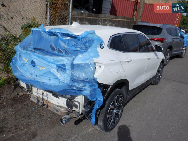 Білий БМВ X2, об'ємом двигуна 2 л та пробігом 165 тис. км за 14000 $, фото 3 на Automoto.ua
