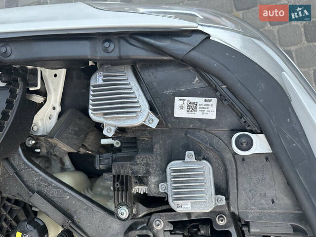 Белый БМВ X2, объемом двигателя 2 л и пробегом 73 тыс. км за 26300 $, фото 20 на Automoto.ua