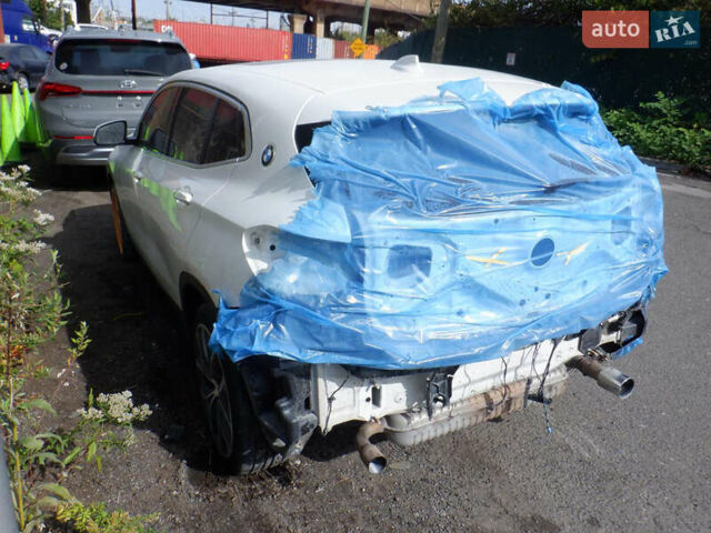 Білий БМВ X2, об'ємом двигуна 2 л та пробігом 165 тис. км за 14000 $, фото 5 на Automoto.ua