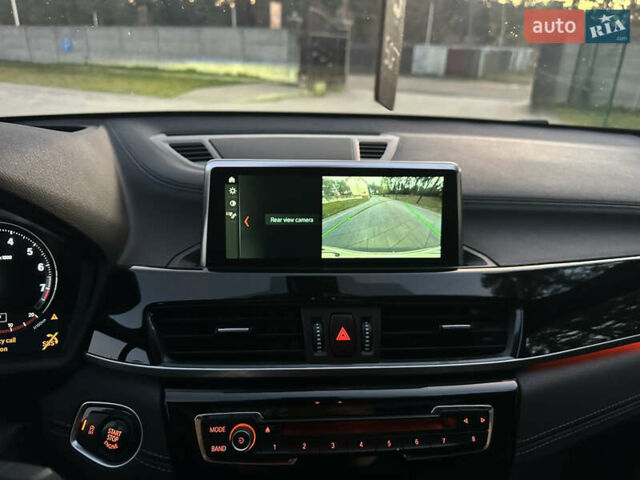 Белый БМВ X2, объемом двигателя 2 л и пробегом 128 тыс. км за 21700 $, фото 26 на Automoto.ua