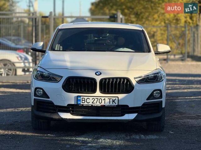 Білий БМВ X2, об'ємом двигуна 2 л та пробігом 137 тис. км за 23500 $, фото 7 на Automoto.ua