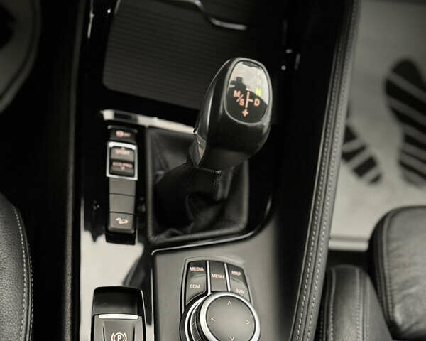 Белый БМВ X2, объемом двигателя 2 л и пробегом 122 тыс. км за 19980 $, фото 25 на Automoto.ua