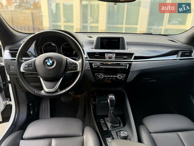 Білий БМВ X2, об'ємом двигуна 2 л та пробігом 102 тис. км за 19700 $, фото 19 на Automoto.ua