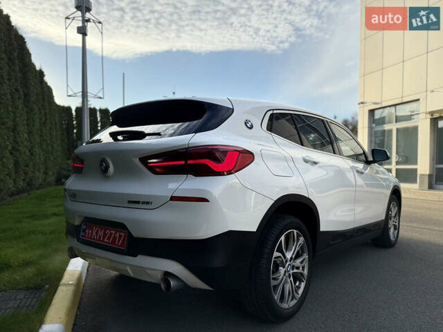Білий БМВ X2, об'ємом двигуна 2 л та пробігом 102 тис. км за 19700 $, фото 6 на Automoto.ua
