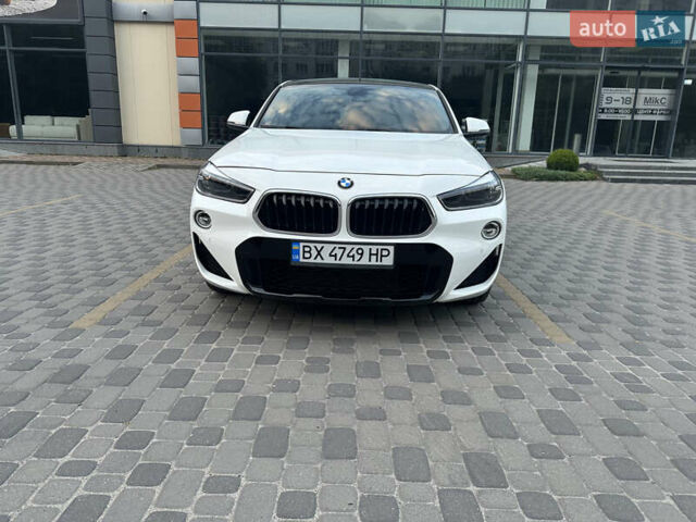 Белый БМВ X2, объемом двигателя 2 л и пробегом 73 тыс. км за 26300 $, фото 38 на Automoto.ua