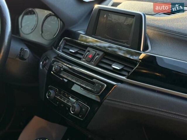 Білий БМВ X2, об'ємом двигуна 2 л та пробігом 137 тис. км за 23500 $, фото 20 на Automoto.ua