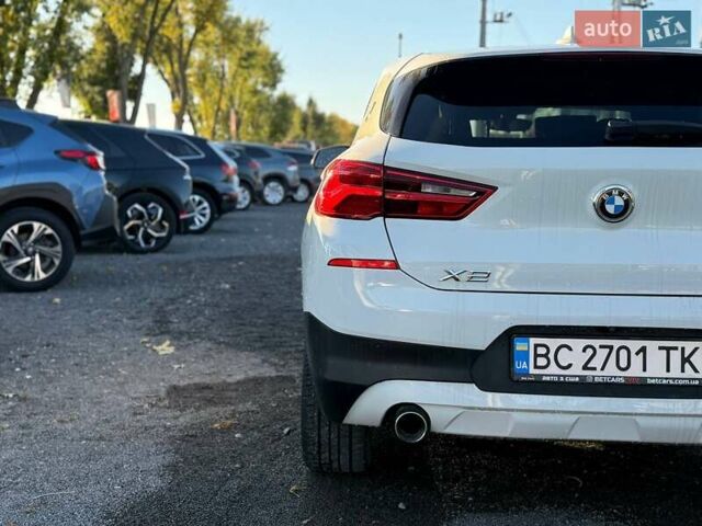 Білий БМВ X2, об'ємом двигуна 2 л та пробігом 137 тис. км за 23500 $, фото 4 на Automoto.ua