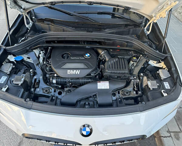 Белый БМВ X2, объемом двигателя 2 л и пробегом 77 тыс. км за 23200 $, фото 18 на Automoto.ua