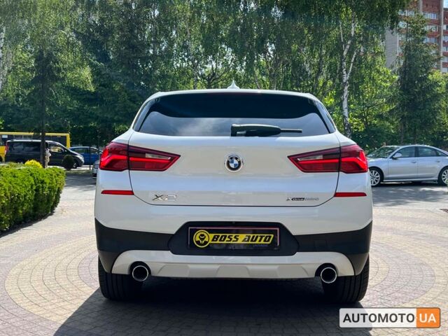Белый БМВ X2, объемом двигателя 2 л и пробегом 132 тыс. км за 24600 $, фото 5 на Automoto.ua