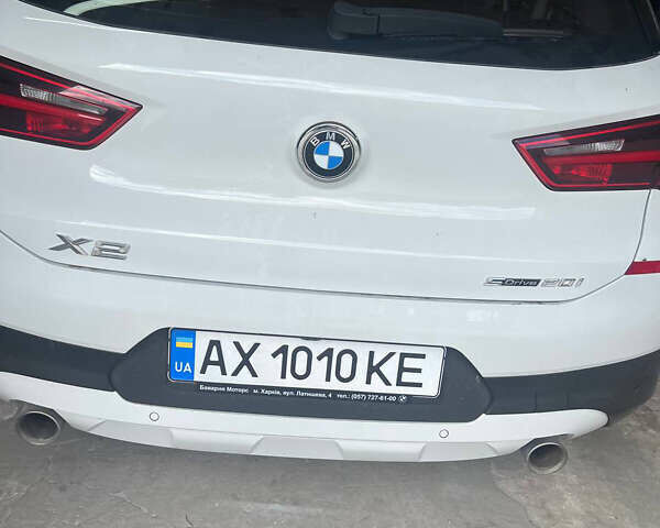 Білий БМВ X2, об'ємом двигуна 2 л та пробігом 53 тис. км за 24500 $, фото 21 на Automoto.ua