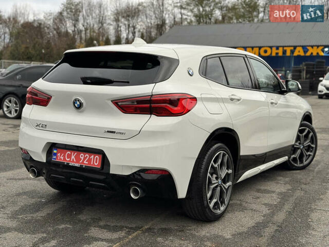 Белый БМВ X2, объемом двигателя 2 л и пробегом 122 тыс. км за 19980 $, фото 12 на Automoto.ua