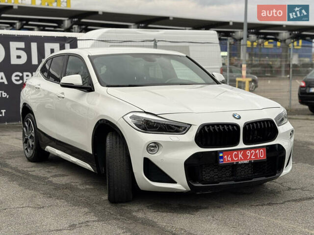 Белый БМВ X2, объемом двигателя 2 л и пробегом 122 тыс. км за 19980 $, фото 9 на Automoto.ua