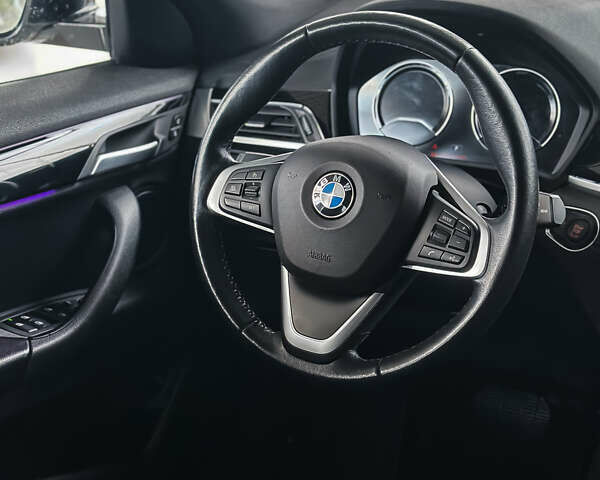 Білий БМВ X2, об'ємом двигуна 2 л та пробігом 64 тис. км за 23000 $, фото 8 на Automoto.ua