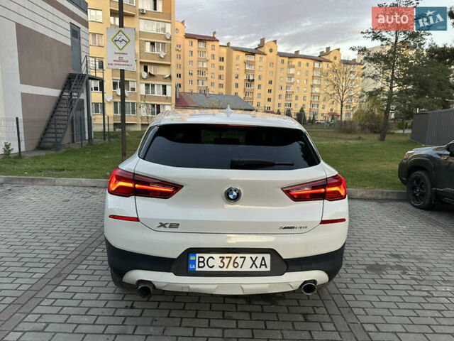 Белый БМВ X2, объемом двигателя 2 л и пробегом 128 тыс. км за 21700 $, фото 9 на Automoto.ua