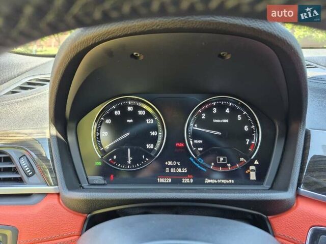 Белый БМВ X2, объемом двигателя 2 л и пробегом 186 тыс. км за 21900 $, фото 9 на Automoto.ua