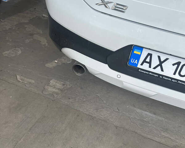 Білий БМВ X2, об'ємом двигуна 2 л та пробігом 53 тис. км за 24500 $, фото 22 на Automoto.ua