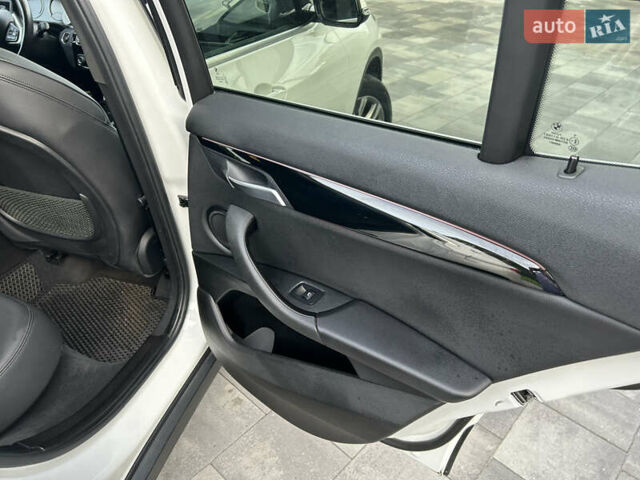 Белый БМВ X2, объемом двигателя 2 л и пробегом 119 тыс. км за 22500 $, фото 16 на Automoto.ua
