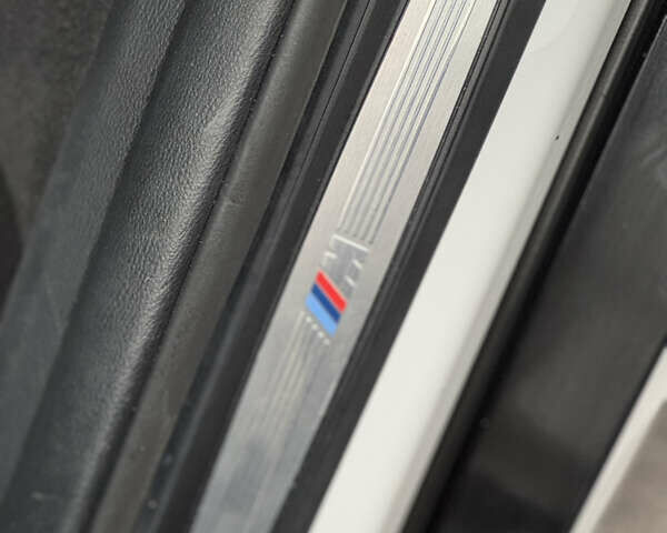 Белый БМВ X2, объемом двигателя 2 л и пробегом 122 тыс. км за 19980 $, фото 36 на Automoto.ua