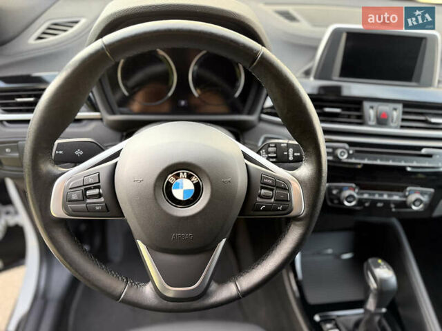 Білий БМВ X2, об'ємом двигуна 2 л та пробігом 102 тис. км за 19700 $, фото 28 на Automoto.ua