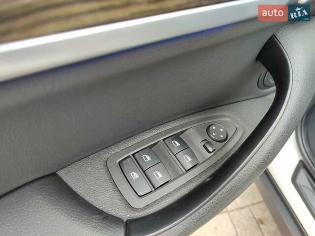 Белый БМВ X2, объемом двигателя 2 л и пробегом 50 тыс. км за 23400 $, фото 19 на Automoto.ua