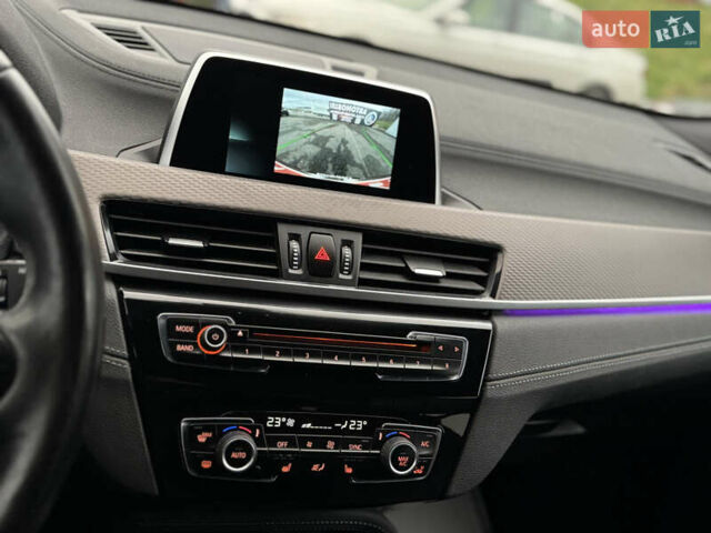 Белый БМВ X2, объемом двигателя 2 л и пробегом 122 тыс. км за 19980 $, фото 34 на Automoto.ua