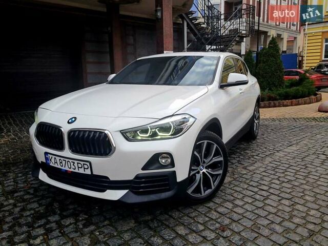 Белый БМВ X2, объемом двигателя 2 л и пробегом 96 тыс. км за 26500 $, фото 7 на Automoto.ua