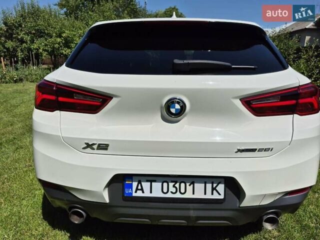 Белый БМВ X2, объемом двигателя 2 л и пробегом 186 тыс. км за 21900 $, фото 5 на Automoto.ua