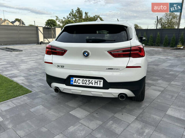 Белый БМВ X2, объемом двигателя 2 л и пробегом 119 тыс. км за 22500 $, фото 4 на Automoto.ua