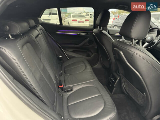 Белый БМВ X2, объемом двигателя 2 л и пробегом 122 тыс. км за 19980 $, фото 28 на Automoto.ua